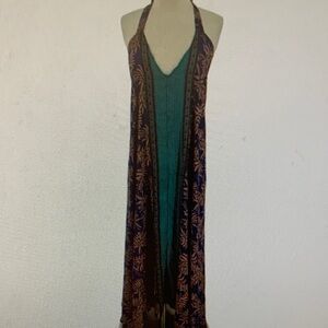 Chic Teal and Navy Floral Maxi Dress